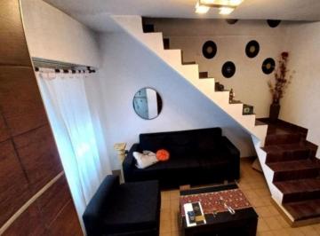 Casa · 128m² · 3 Ambientes · 1 Cochera · Casa en Venta - 2 Dorm. 2 Baños - 128 m² - La Matanza, Ramos Mejía