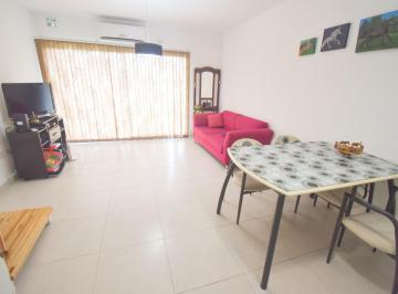 Departamento · 65m² · 2 Ambientes · 1 Cochera · Dúplex en Venta - 1 Dormitorio 2 Baños - 70 m² - Altos de Hudson, Berazategui