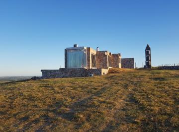 Campo · 400m² · 6 Ambientes · 2 Cocheras · Chacra en Venta - 4 Dorm. 4 Baños - Cocheras - 60.000 m² - Punta Ballena, Punta del Este