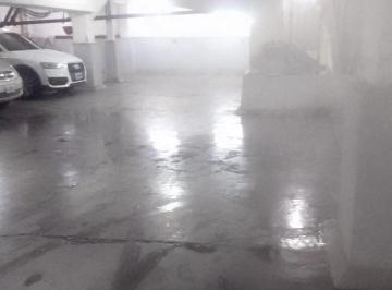 Garage · 322m² · 12 Cocheras · Cocheras en Venta - 322 m² - Lomas de Zamora