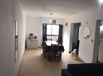Departamento · 60m² · 4 Ambientes · Departamento en Venta - 3 Dorm. 1 Baño - 68 m² - Ensenada
