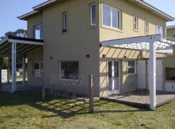 Departamento · 110m² · 3 Ambientes · Dúplex en Venta - 2 Dorm. 2 Baños - 220 m² - General Madariaga