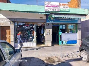 Local comercial · 160m² · 3 Ambientes · Locales en Venta - 2 Deposito 2 Baños - 303 m² - Rafael Calzada, Almirante Brown