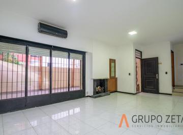 PH · 155m² · 5 Ambientes · PH Reciclado en El Corazon de Villa Urquiza
