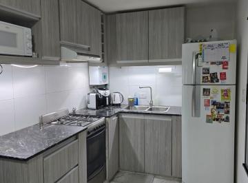 Casa · 60m² · 5 Ambientes · Venta Callao Al 5400