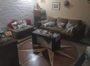 Casa · 150m² · 5 Ambientes · 1 Cochera · Casa en Venta - 3 Dorm. 2 Baños - Cochera - Punta Lara, Ensenada