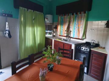 Departamento · 75m² · 3 Ambientes · 1 Cochera · Departamento en Venta - 2 Dorm. 2 Baños - Cochera - 300 m² - Mar del Tuyú