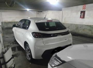 Garage · 12m² · 1 Cochera · Cochera en Venta - 12,5 m² - Floresta