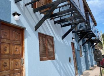 PH · 70m² · 3 Ambientes · PH en Venta - 2 Dorm. 1 Baño - 70 m² - La Plata
