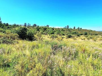 Terreno · 880m² · La Cumbre Lotes en Barrio Santa Rita a m del Golf