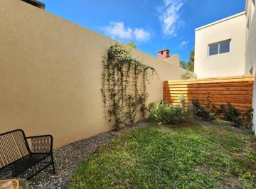 Departamento · 50m² · 3 Ambientes · Venta de Depto a Estrenar 3 Ambientes con Jardin