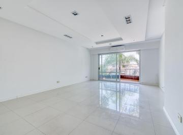 Departamento · 73m² · 3 Ambientes · 1 Cochera · Venta Dpto Semipiso 3 Amb con Cohera. Muy Luminoso