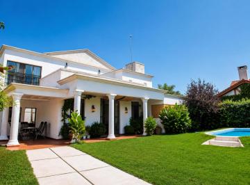 Casa de 5 ambientes, Guaymallén · Casa Apta Credito - B° Privado Syrah - 4hab - 3 Baños - Guaymallen