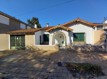 PRB-PRB-229_2 · Chalet 3 Amb C/ Cochera Cub, Patio y Galeria