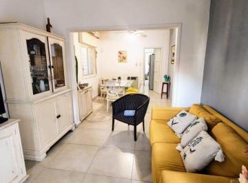 Foto · Casa y Dpto en Barrio Sargento Cabral Refaccionado! Impecable!