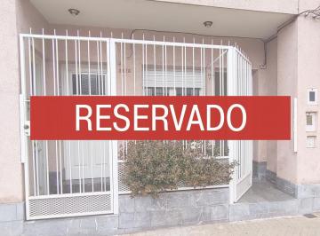 Casa · 50m² · 2 Ambientes · Casa - un Dormitorio - Barrio Cinco Esquinas