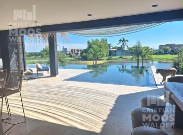 Casa · 400m² · 6 Ambientes · 3 Cocheras · Casa en Canton Islas 5 Dorm., Exclusiva Propiedad con Vista a La Laguna.