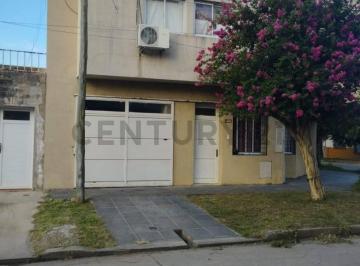 Foto · venta de Casa 3 Ambientes, Santa Fe. Duplex de Construcción Moderna