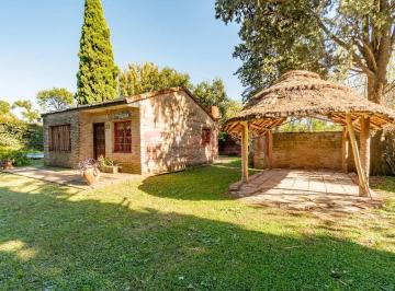 Casa · 42m² · 3 Ambientes · 5 Cocheras · Venta Casa Jardín y Pile Lote 800 m² Gral Rodríguez