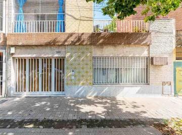 Casa · 110m² · 4 Ambientes · 1 Cochera · Casa en Venta de 3 Dorm. en Rosario