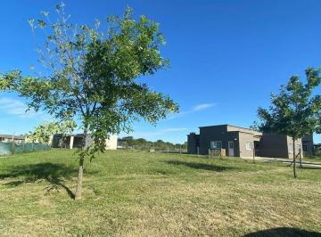 Terreno · 812m² · Venta Terreno en Barrio Privado Haras de Santa Maria Escobar