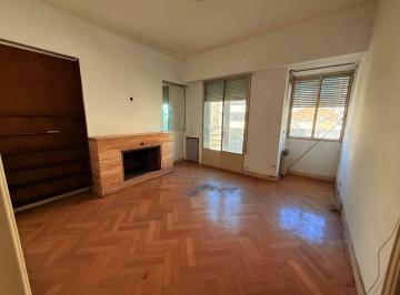 Departamento de 8 ambientes, Córdoba · Venta Piso Completo Av Olmos Al 100 - Centro