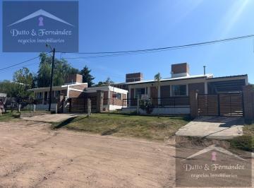 Casa · 785m² · 13 Ambientes · 12 Cocheras · Se Vende Complejo Sobre Ruta N28, Villa Santa Cruz del Lago