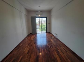 Departamento · 45m² · 2 Ambientes · 1 Cochera · Gascon 247