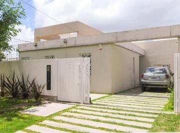 Casa · 92m² · 4 Ambientes · Casa en Venta - 2 Dorm. 2 Baños - 92 m² - City Bell