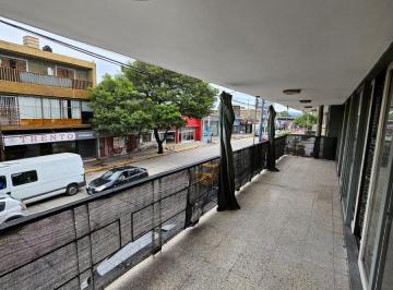 Departamento · 76m² · 6 Ambientes · San Martin Departamento en Venta de Dos Dorm.