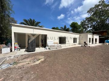 Quinta vacacional · 240m² · Casa Quinta en Venta en La Pista, Ing. Maschwitz, Escobar