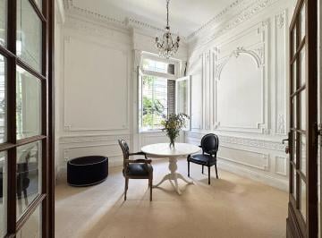 Edificio · 420m² · 23 Ambientes · Antiguo Petit Hotel a Reciclar en Pleno Recoleta