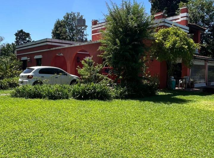 Casa · 175m² · 7 Ambientes · 1 Cochera