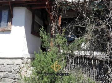 Casa · 229m² · 3 Ambientes · 5 Cocheras · Casa + Cabaña en Venta Santa Rosa de Calamuchita