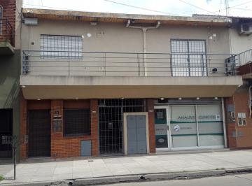 Departamento de 3 ambientes, Tres de Febrero · Departamento Planta Alta Interno.