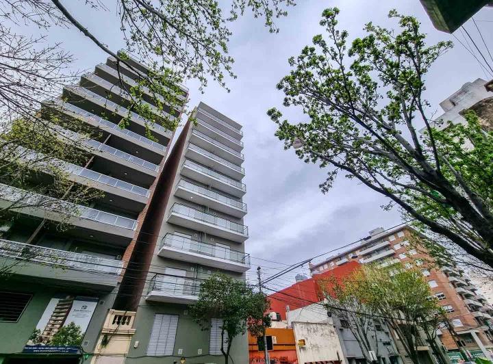 Desarrollo vertical · San Martín y Av Pellegrini