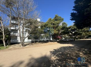 Departamento · 75m² · 3 Ambientes · 1 Cochera · 2017 - Avutarda de Carilo 2b