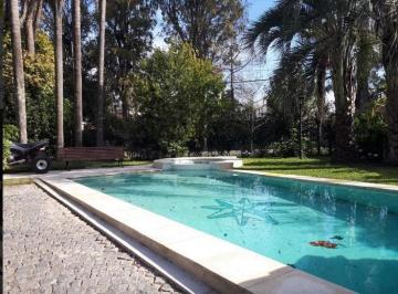 Casa de 4 ambientes, Malvinas Argentinas · Casa Venta de 4 Ambientes Jardín Piscina Barrio San Carlos Pablo Nogues
