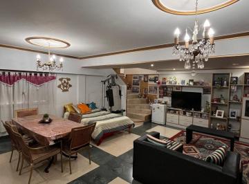 Casa · 350m² · 8 Ambientes · 3 Cocheras · Venta Casa Multifamiliar Parque Cochera Balcon
