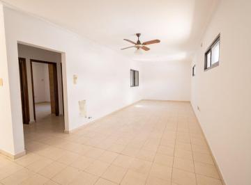 Departamento · 74m² · 3 Ambientes · 1 Cochera · Depto. de 2 Dorm. y Cochera en Venta