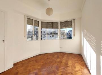 Departamento · 95m² · 4 Ambientes · Departamento en Alquiler 4 Ambientes Al Frente