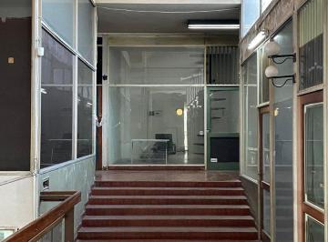 Local comercial · 30m² · Local Comercial Galeria Centrica Quilmes
