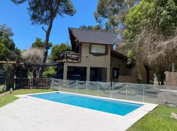 Casa · 150m² · 4 Ambientes · 2 Cocheras · 24 Meses Cabaña 4 Amb. C/pileta y Parrilla - Bosque Peralta Framos