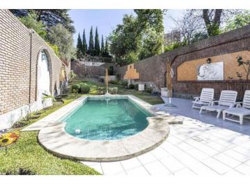 Casa · 376m² · 6 Ambientes · 2 Cocheras · Venta Casa en Colegiales