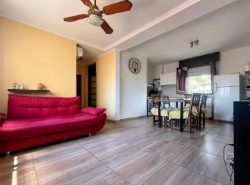 PH · 47m² · 2 Ambientes · Venta - Departamento de 1 Dormitorio con Lavadero Exclusivo. Matheu, Rosario.