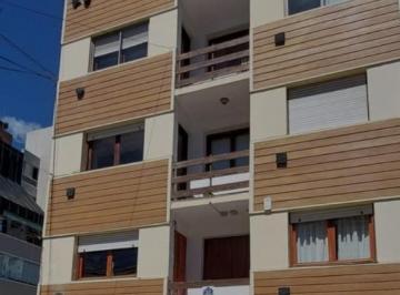 Departamento · 86m² · 4 Ambientes · 1 Cochera · Departamento en Venta 4 Ambientes Centro Bariloche