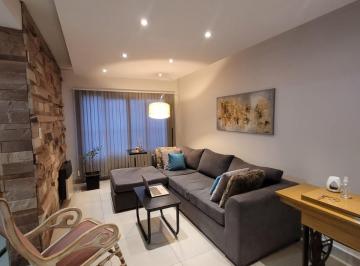 Casa de 4 ambientes, Dorrego · Hermosa Casa en Dorrego