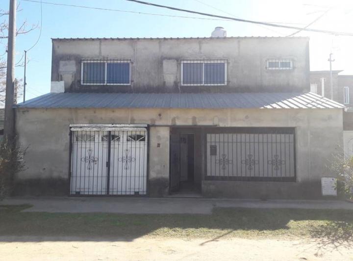 Casa · 168m² · 3 Dormitorios · 1 Cochera