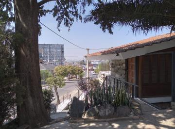 Casa · 259m² · 4 Ambientes · 2 Cocheras · ¡Venta! Casa en Cerro de Las Rosas - ¡Con Escritura!