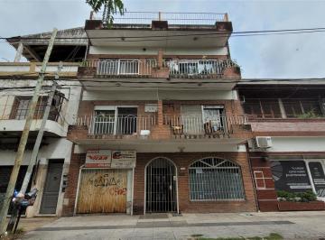 Departamento · 150m² · 8 Ambientes · 5 Cocheras · En Venta, en Block, 4 Departamentos y Terreno C/ Ingreso Vehicular. Villa Martelli.